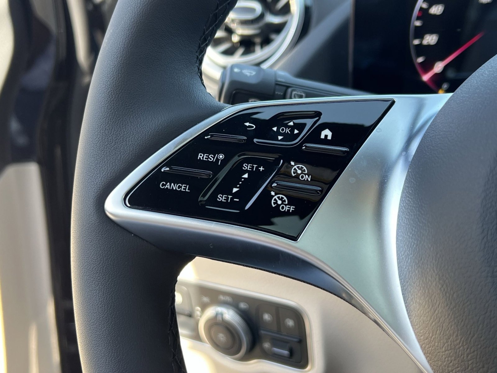 New 2026 Mercedes-Benz GLA 250 4MATIC image 29