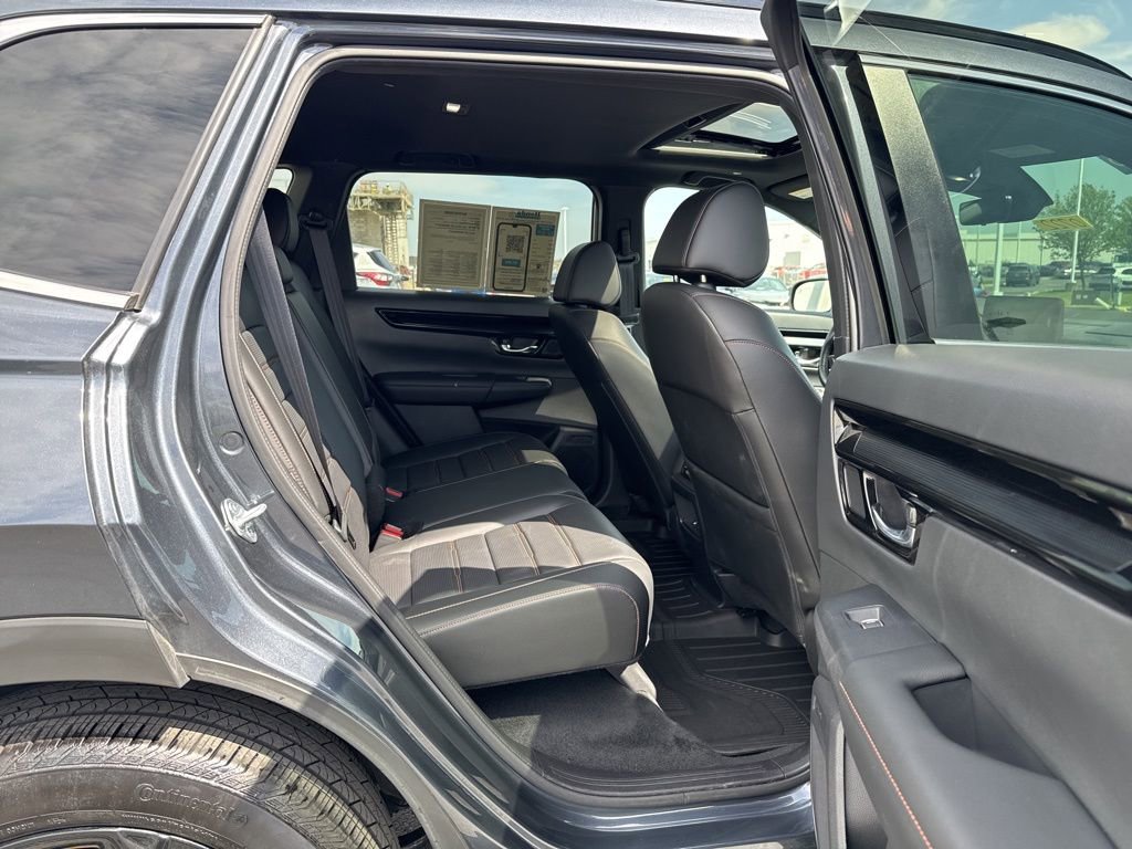 Certified 2025 Honda CR-V Sport Touring image 40