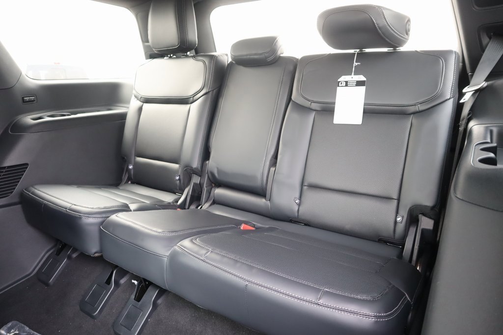 New 2025 Ford Expedition Platinum w/ Stealth Performance Package image 14