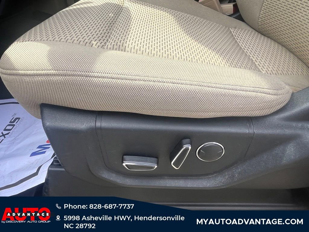 Used 2018 Ford F150 XLT w/ Equipment Group 302A Luxury AWD/4WD image 22