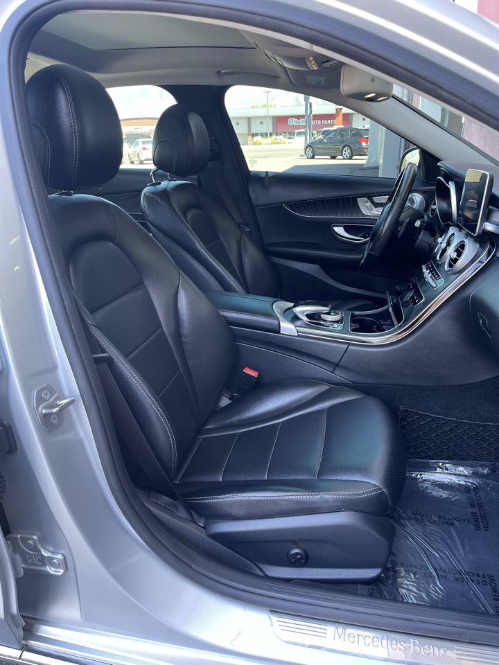 Used 2016 Mercedes-Benz C 300 4MATIC Sedan image 17