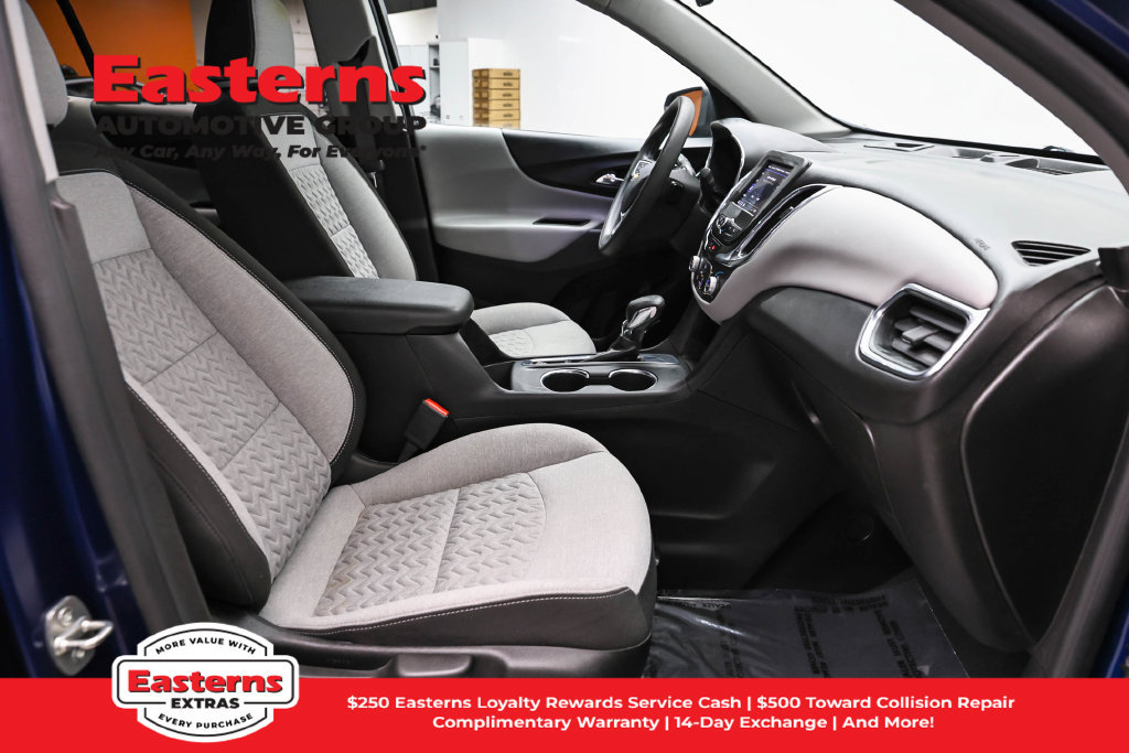 Used 2022 Chevrolet Equinox LT FWD image 24
