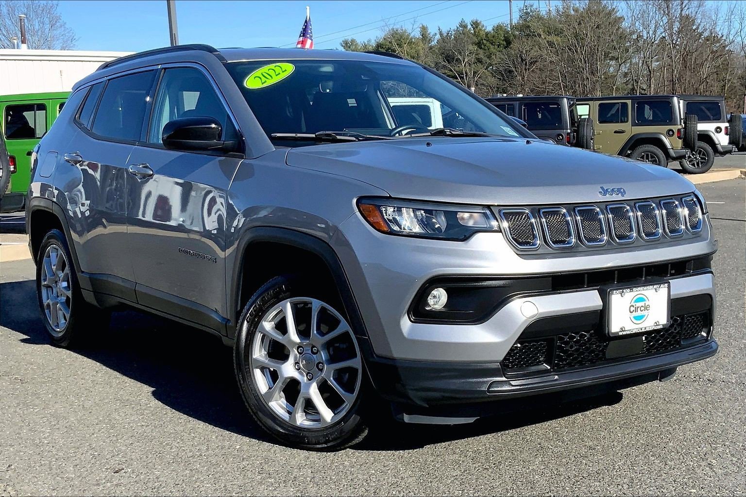 Certified 2022 Jeep Compass Latitude image 2