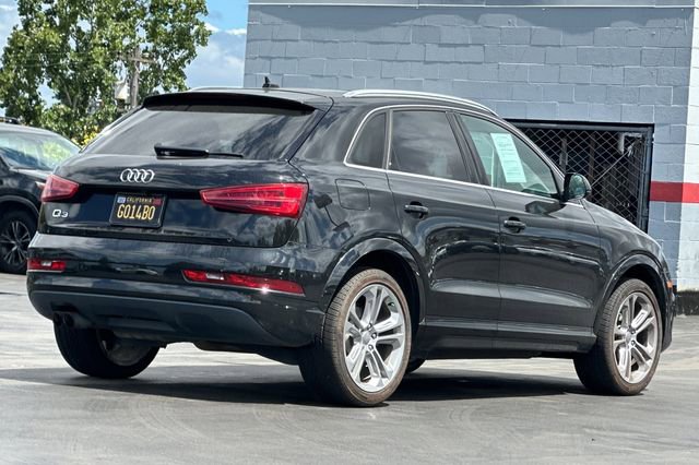 Used 2017 Audi Q3 2.0T Premium Plus w/ Premium Plus Package FWD image 4