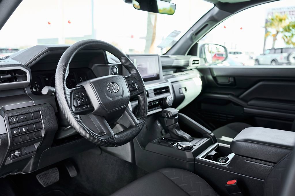 Used 2025 Toyota Tacoma SR5 image 2