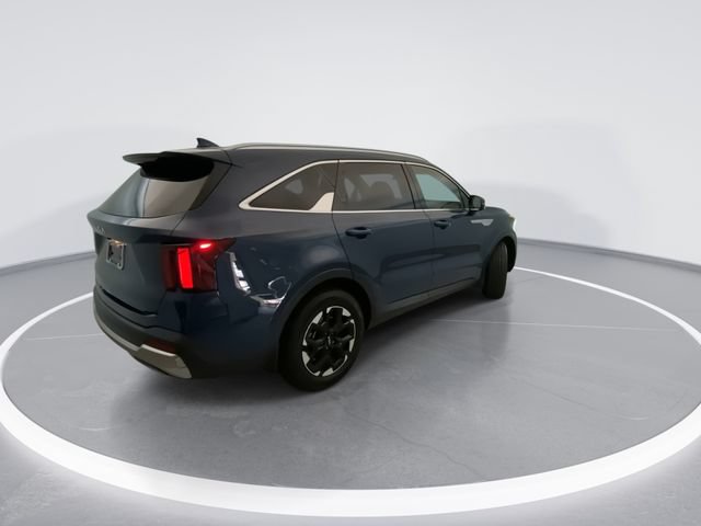 Used 2025 Kia Sorento S FWD image 4