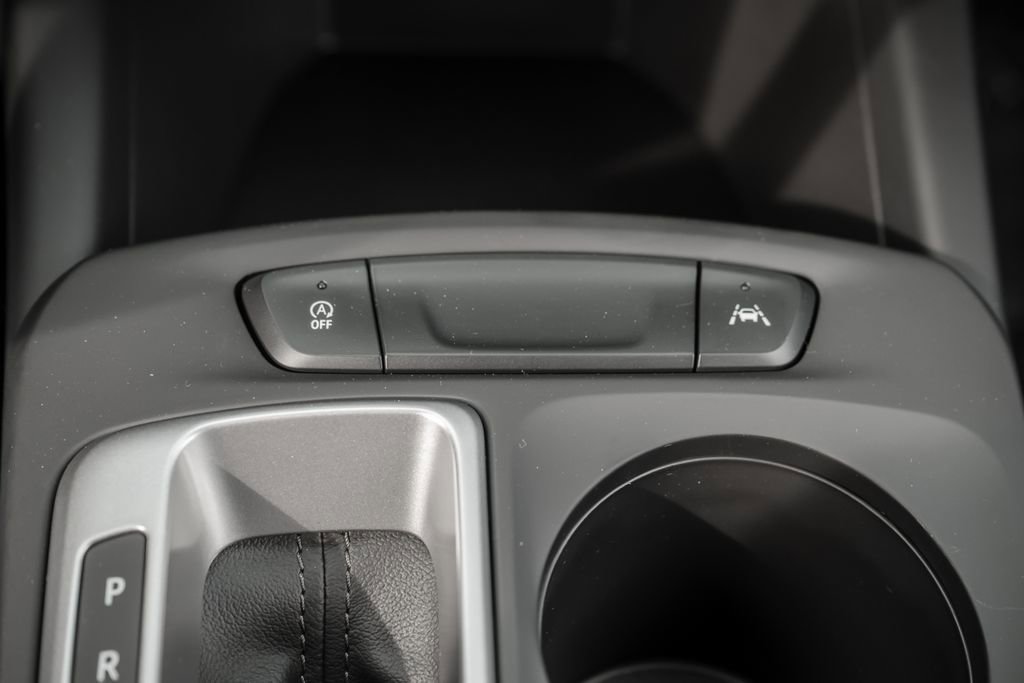 New 2026 Chevrolet Trax LS w/ LS Convenience Package FWD image 26