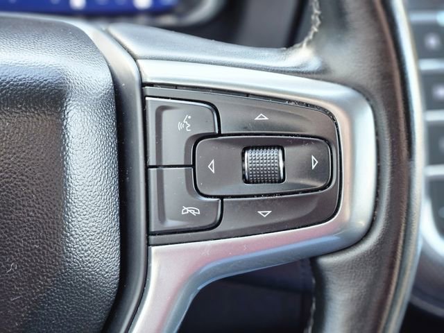 Used 2023 Chevrolet Suburban Premier image 18