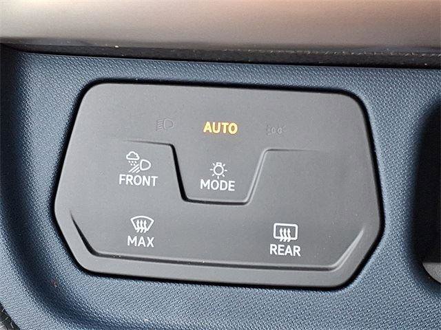 New 2025 Volkswagen ID. Buzz Pro S image 19