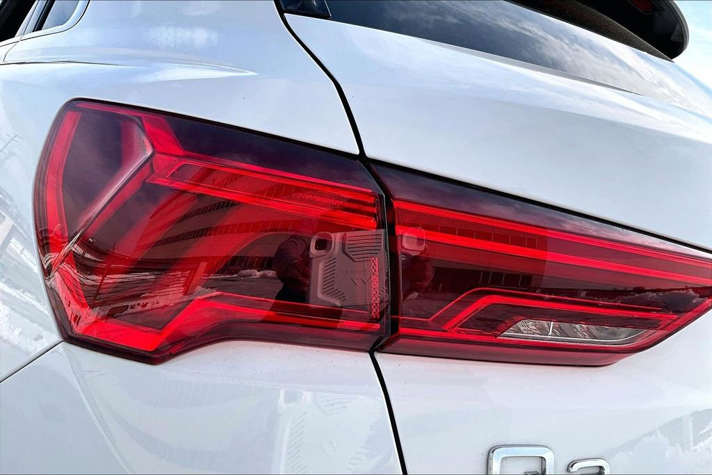 Used 2024 Audi Q3 2.0T Premium Plus w/ Premium Plus Package image 24