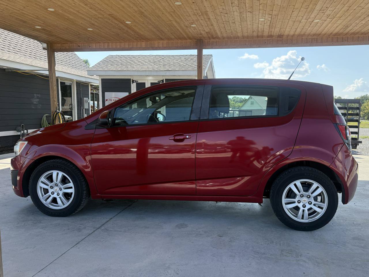 Used 2012 Chevrolet Sonic LS FWD image 8