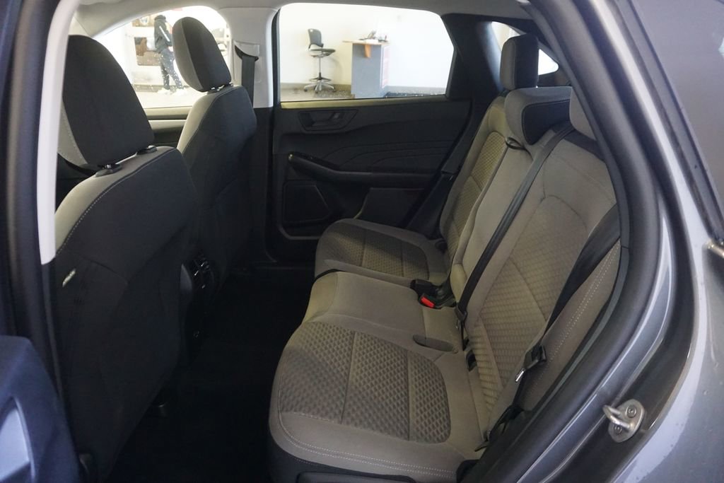 Used 2022 Ford Escape SE w/ Convenience Package image 21