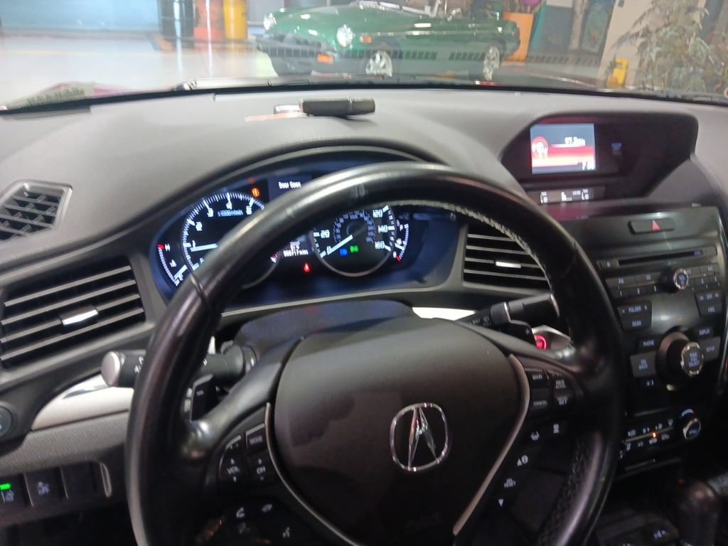Used 2022 Acura ILX FWD image 4