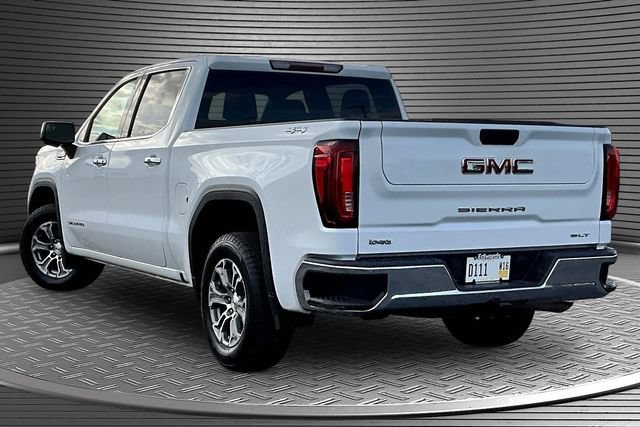 Used 2024 GMC Sierra 1500 SLT AWD/4WD image 4