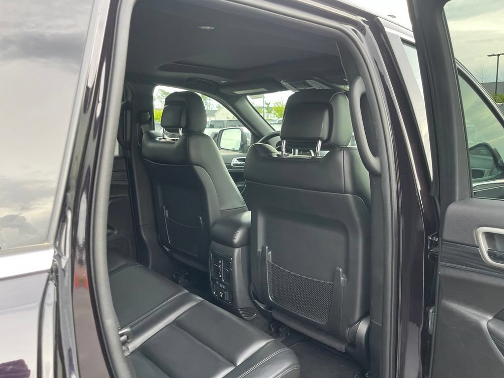 Used 2021 Jeep Grand Cherokee Limited RWD image 46