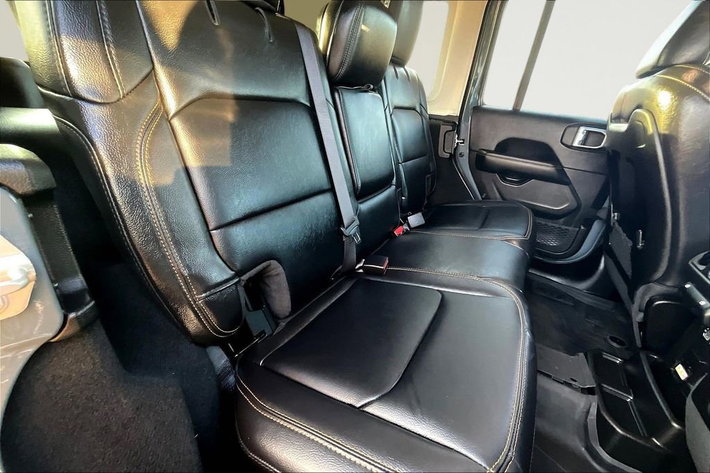 Used 2024 Jeep Wrangler Sahara w/ Technology Group image 30