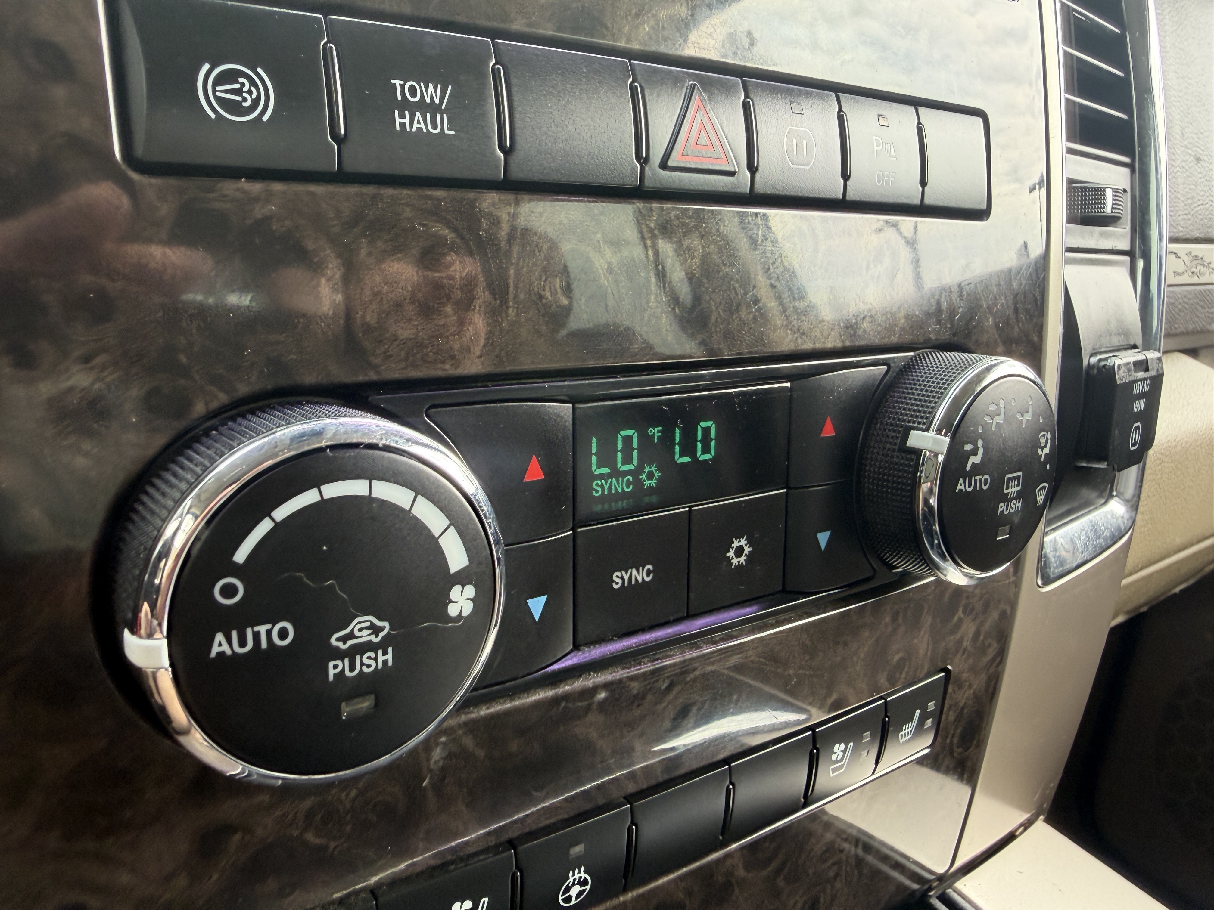 Used 2011 RAM 3500 Laramie Longhorn w/ Protection Group AWD/4WD image 40