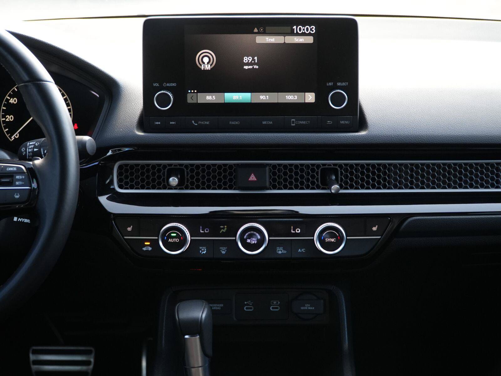 Used 2025 Honda Civic Sport image 25
