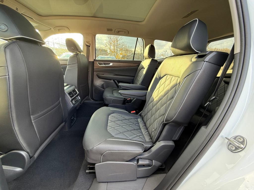 New 2026 Volkswagen Atlas SEL Premium R-Line image 27