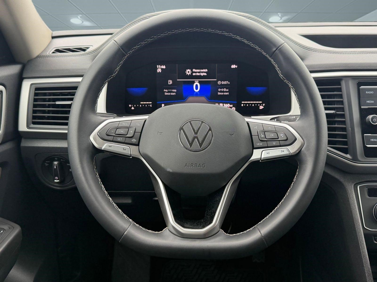 Certified 2022 Volkswagen Atlas SE FWD image 13
