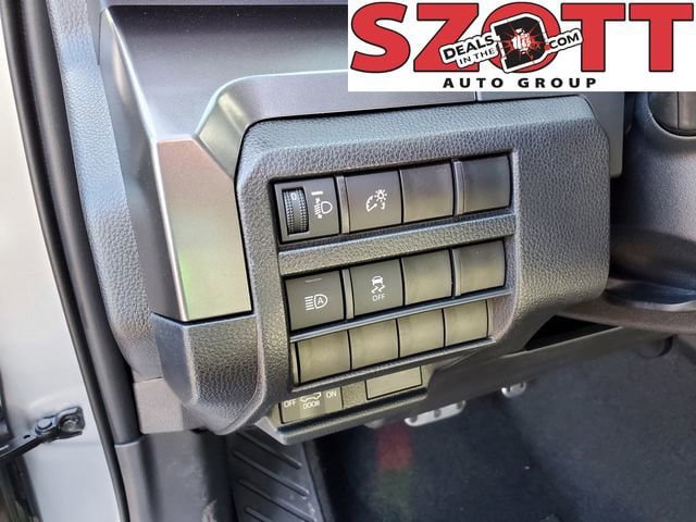 New 2025 Toyota Tacoma TRD Sport AWD/4WD image 18