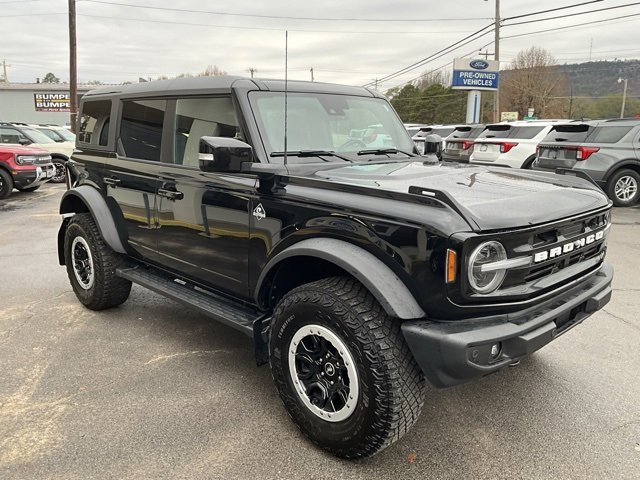 Used 2023 Ford Bronco Outer Banks w/ Sasquatch Package image 4