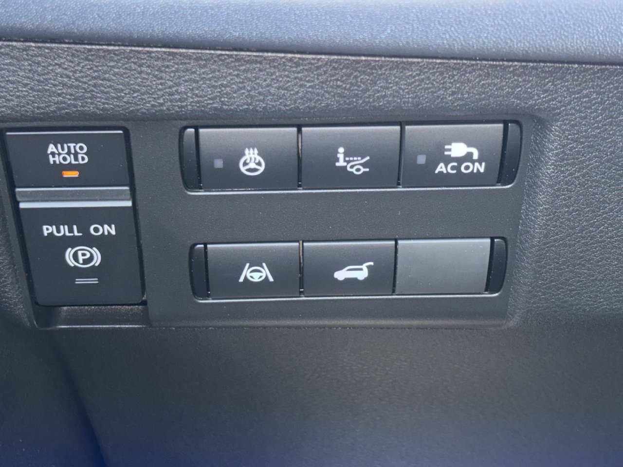 New 2026 Nissan Leaf Platinum+ FWD image 17