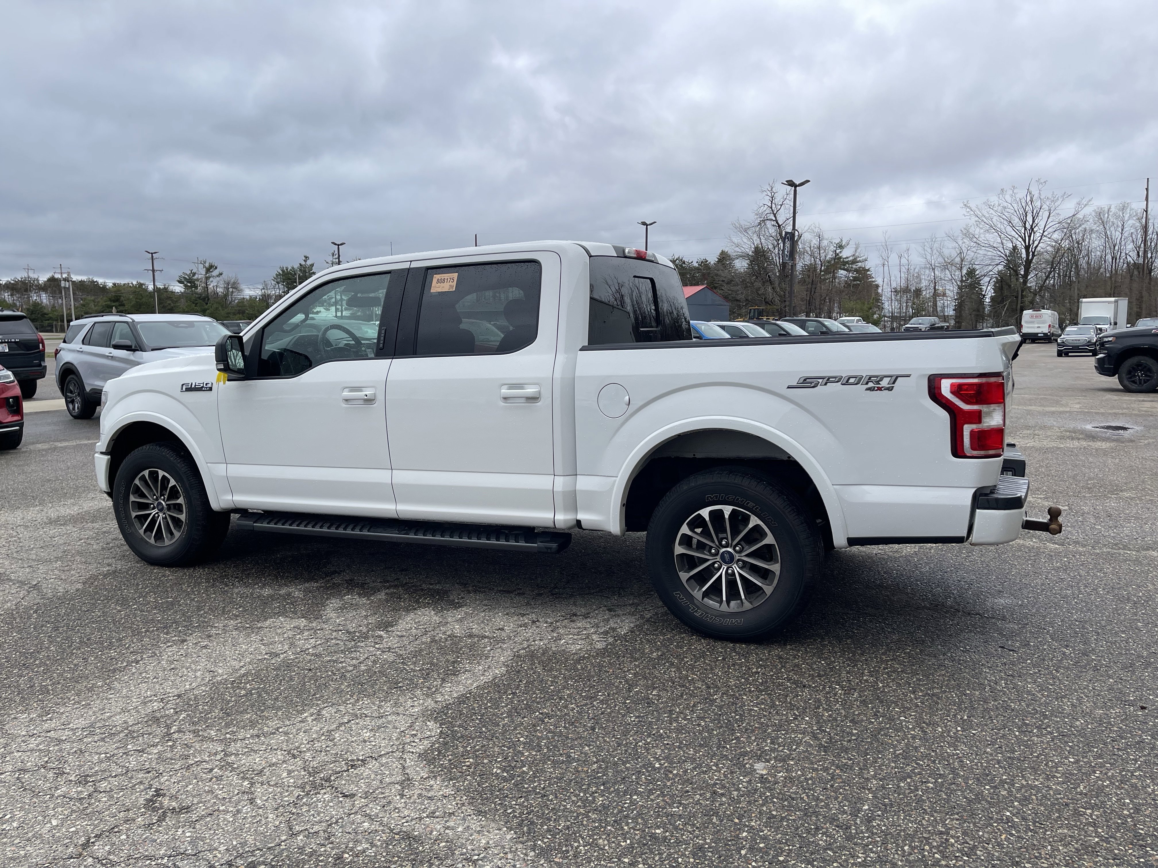 Used 2019 Ford F150 XLT w/ Equipment Group 302A Luxury AWD/4WD image 5