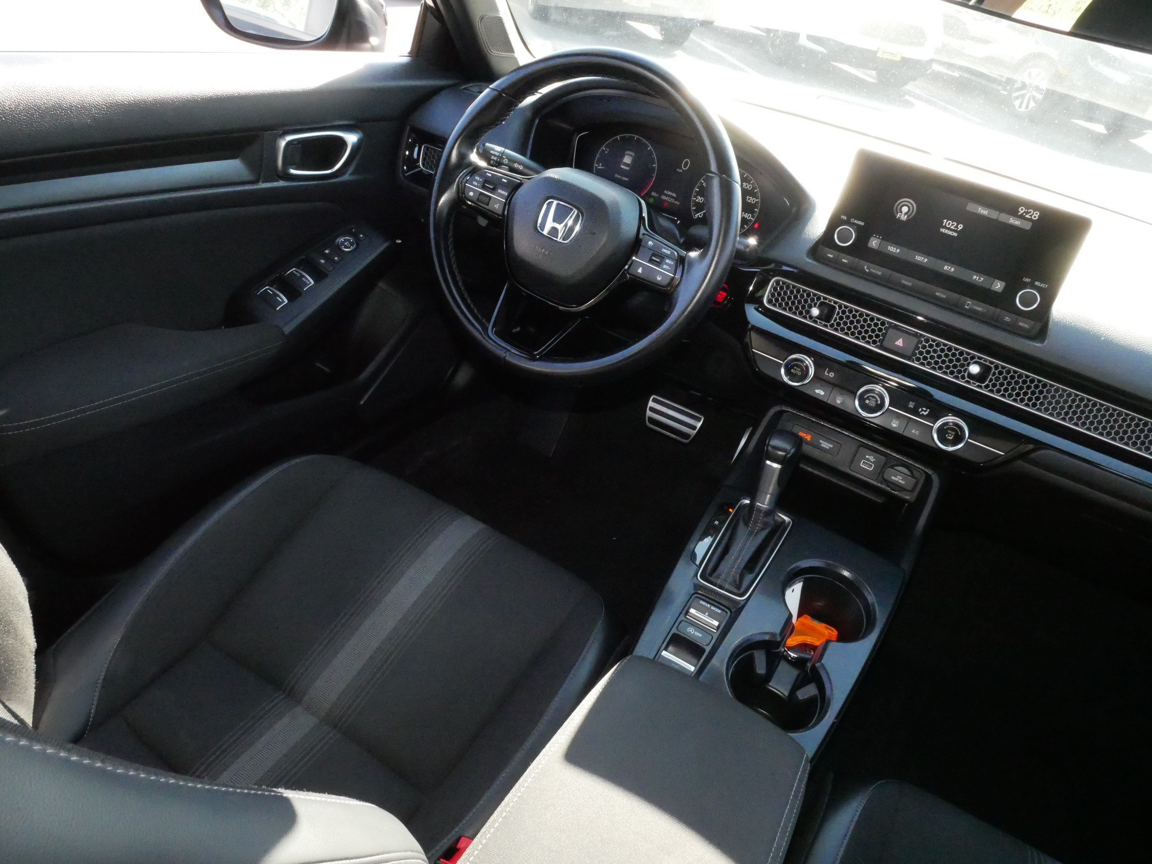 Used 2022 Honda Civic Sport image 9