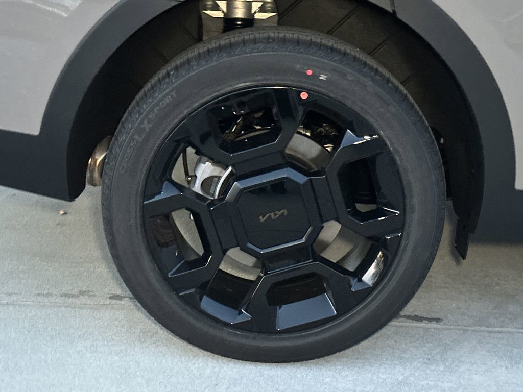 New 2026 Kia Sorento SX image 9