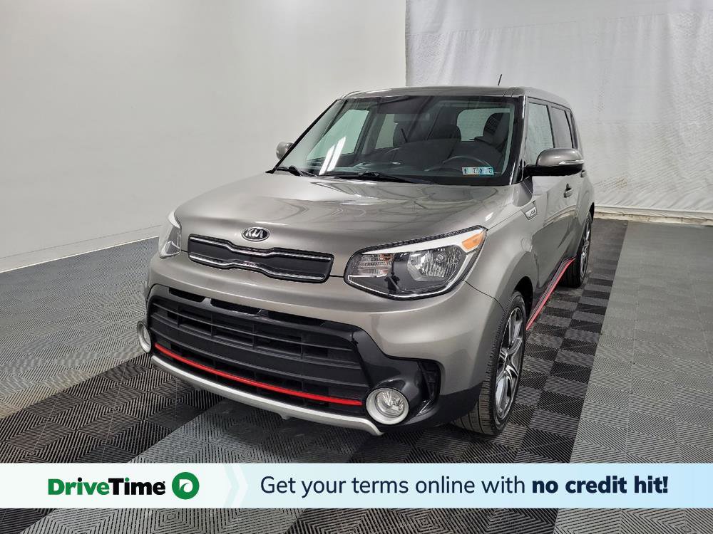 Used 2019 Kia Soul ! FWD image 1