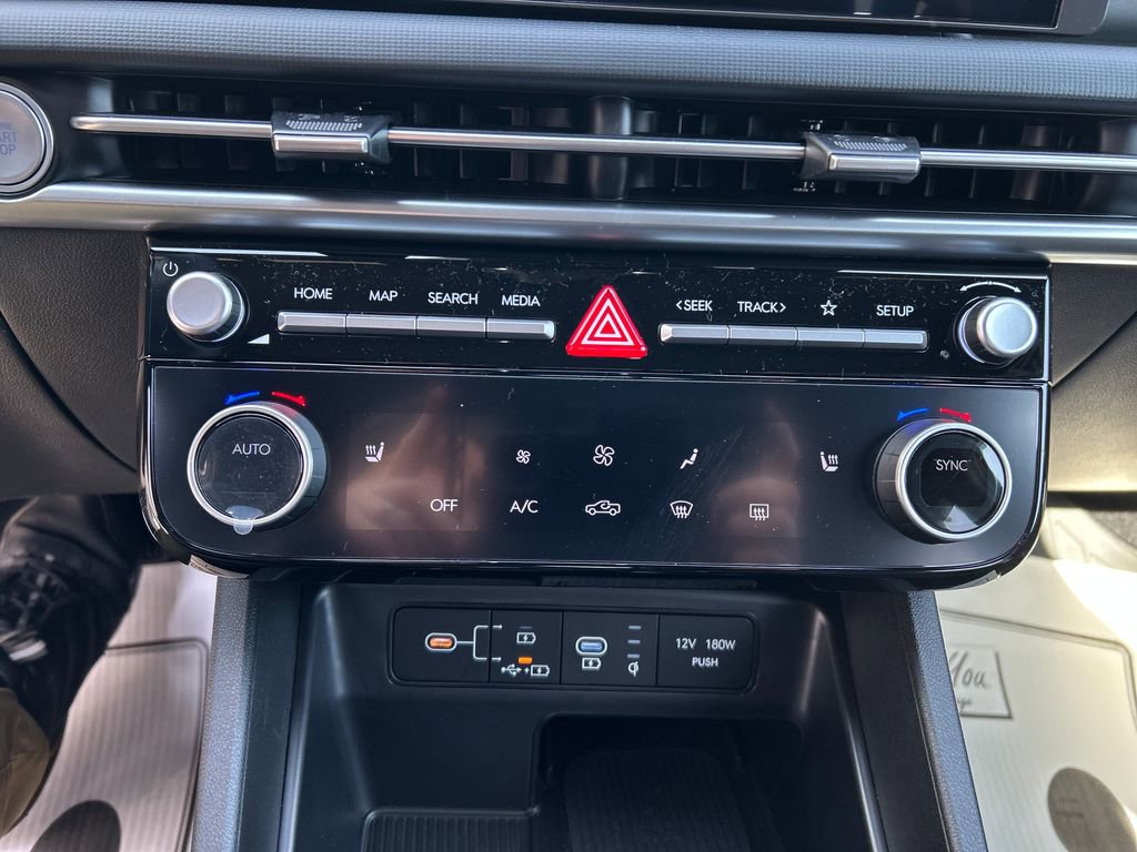 Used 2026 Hyundai Santa Cruz XRT image 17