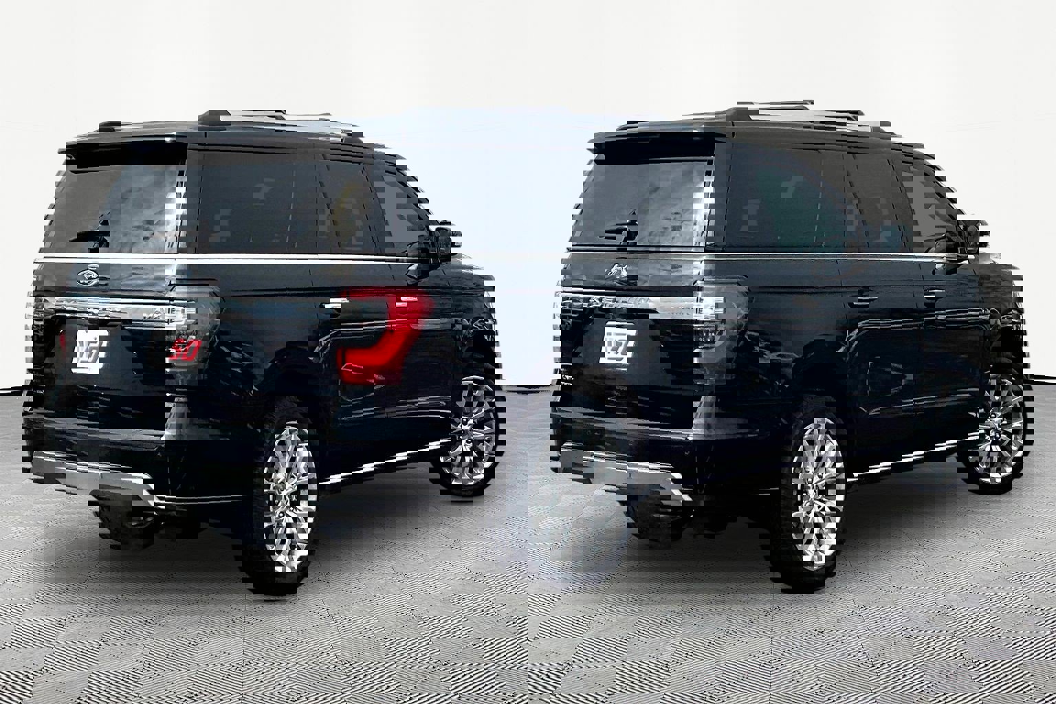 Used 2018 Ford Expedition Max Limited w/ Equipment Group 302A image 7