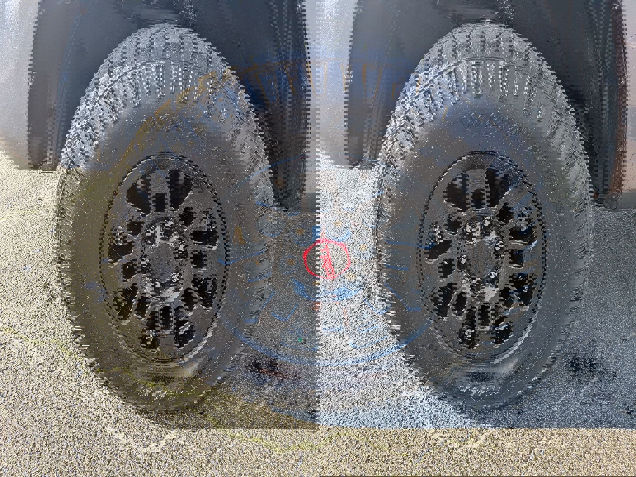 Used 2022 Toyota Tacoma SR image 9