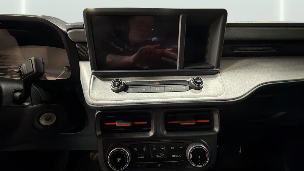 Used 2024 Ford Maverick XLT w/ XLT Luxury Package image 14