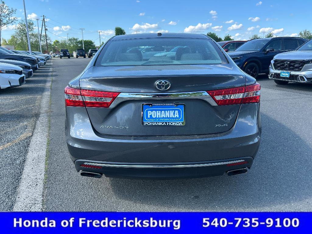 Used 2018 Toyota Avalon XLE Premium w/ All Weather Liner Package image 5