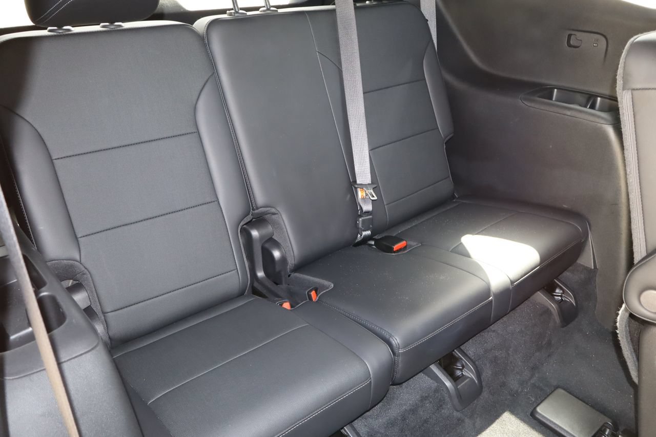 Used 2025 Buick Enclave Preferred FWD image 19