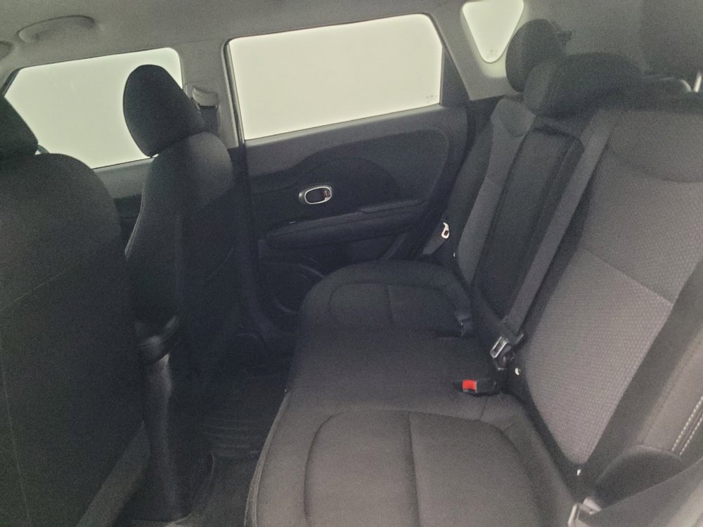 Used 2019 Kia Soul + FWD image 18