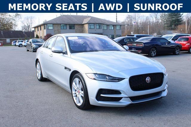 Used 2020 Jaguar XE S image 2