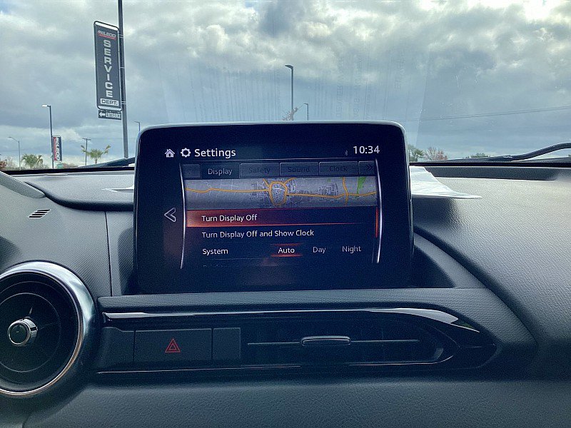 Used 2021 MAZDA MX-5 Miata RF Grand Touring image 11