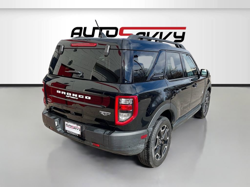 Used 2023 Ford Bronco Sport Outer Banks image 7