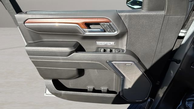 Used 2023 GMC Sierra 1500 Denali w/ Denali Reserve Package image 17