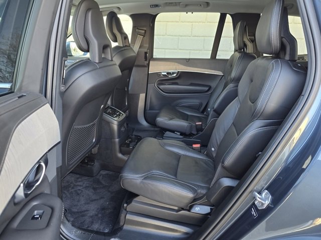 Used 2022 Volvo XC90 T8 Inscription image 35