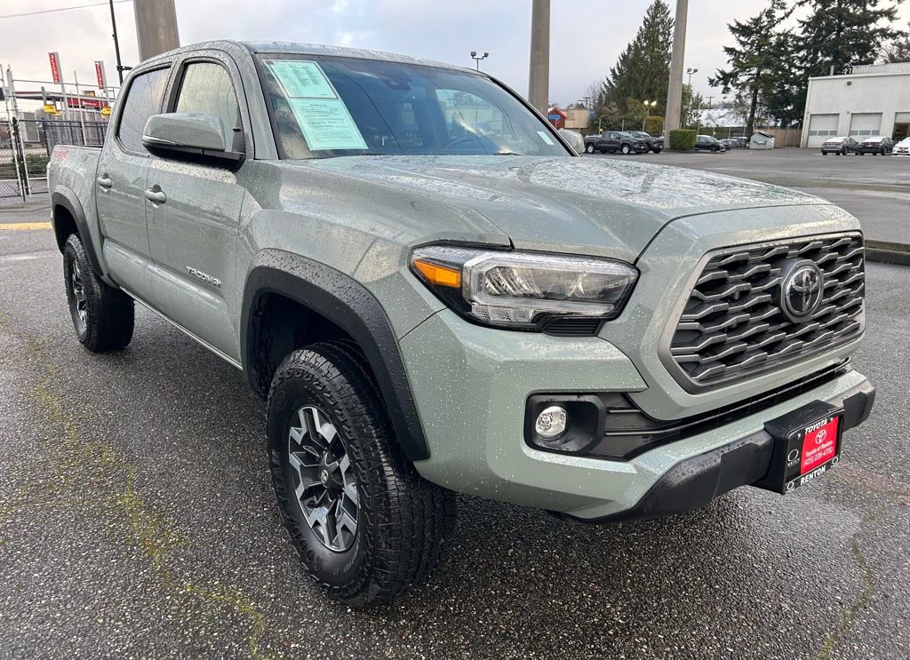 Certified 2023 Toyota Tacoma TRD Off-Road image 3