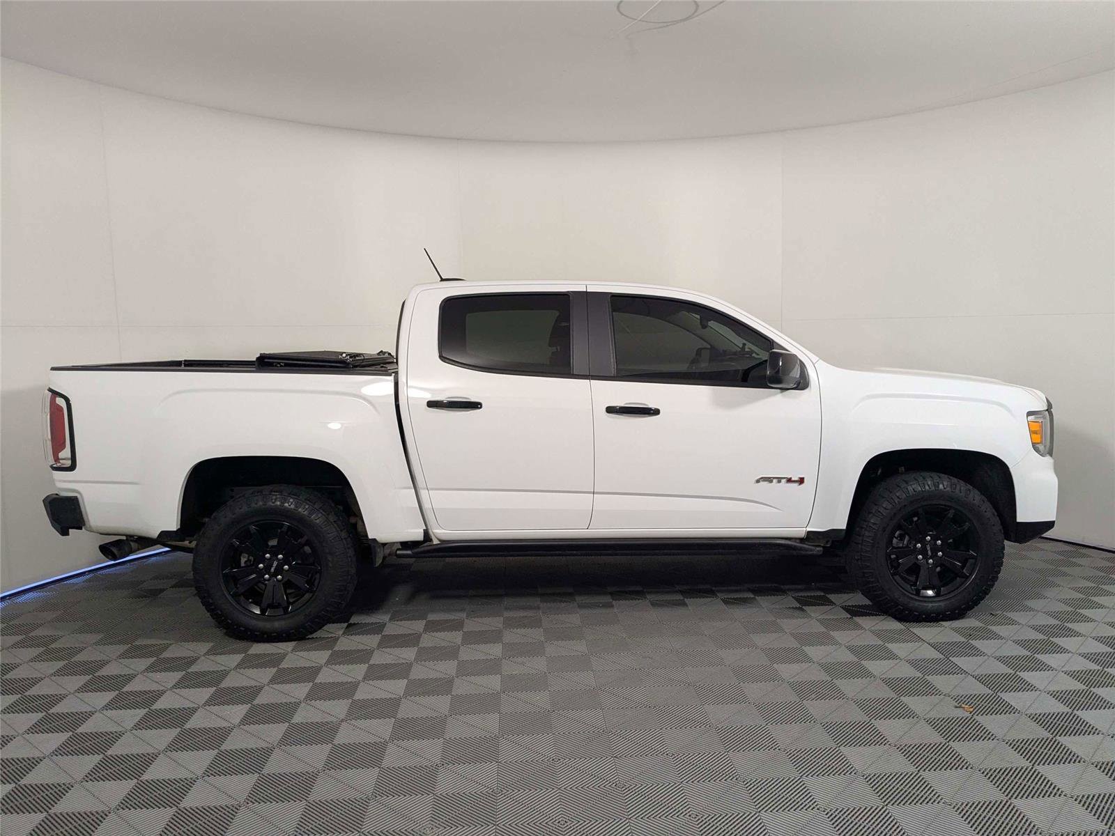 Used 2022 GMC Canyon AT4 AWD/4WD image 5