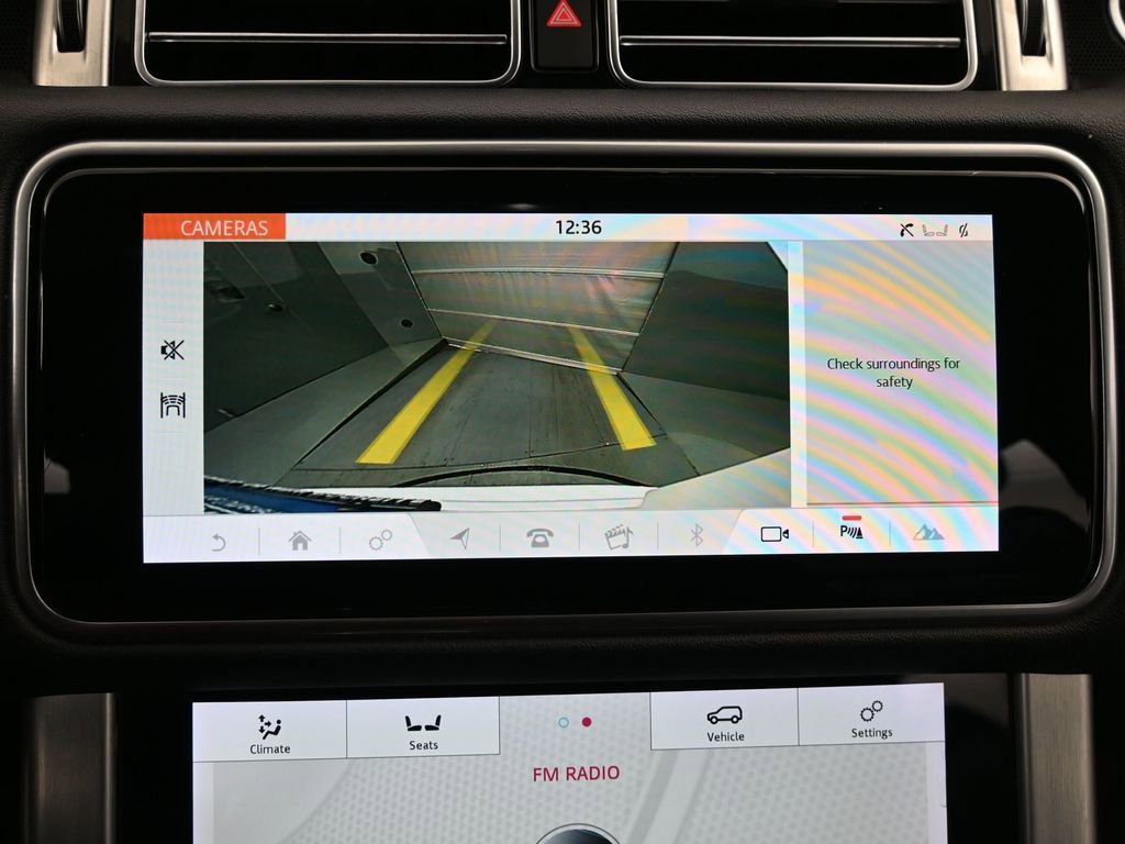 Used 2018 Land Rover Range Rover image 26