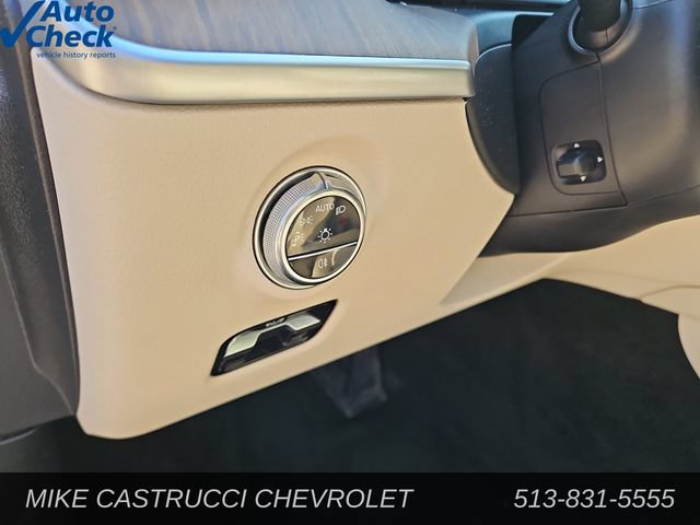 Used 2024 Mercedes-Benz C 300 4MATIC Sedan image 22