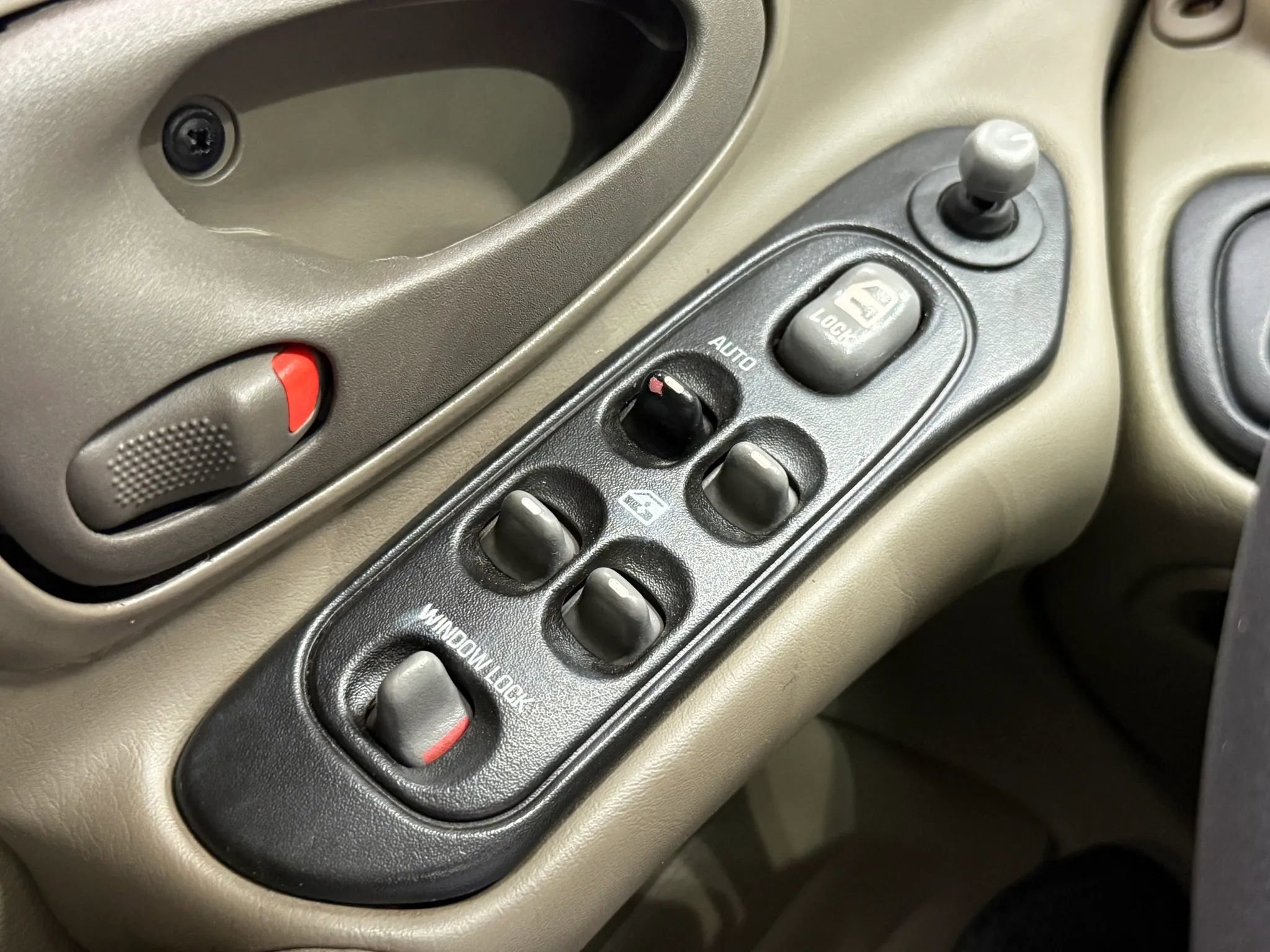 Used 2005 Pontiac Grand Am SE FWD image 23