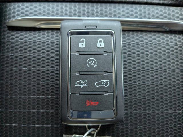 New 2026 Jeep Grand Wagoneer Summit w/ Premium Group III image 31