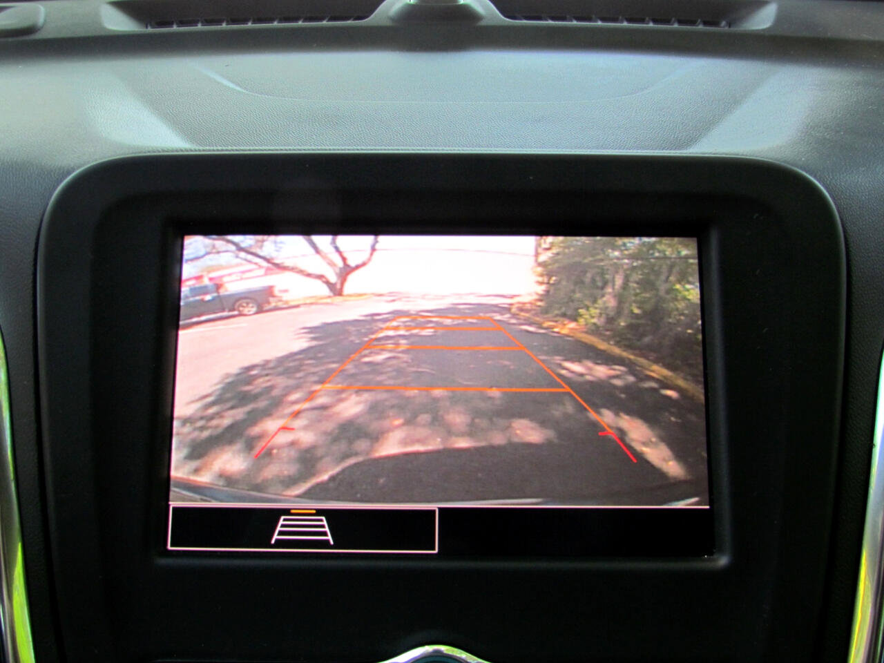 Used 2023 Chevrolet Equinox LT image 30